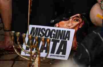  Saiba o que é misogonia; projeto pode criminalizar discurso de ódio 